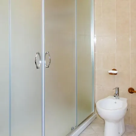 Apartment Locazione Turistica Casa Lucia - Cid200 Azzida