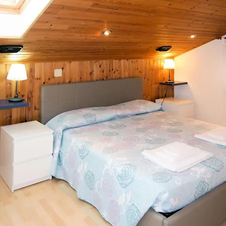 Locazione Turistica Casa Lucia - Cid200 Azzida